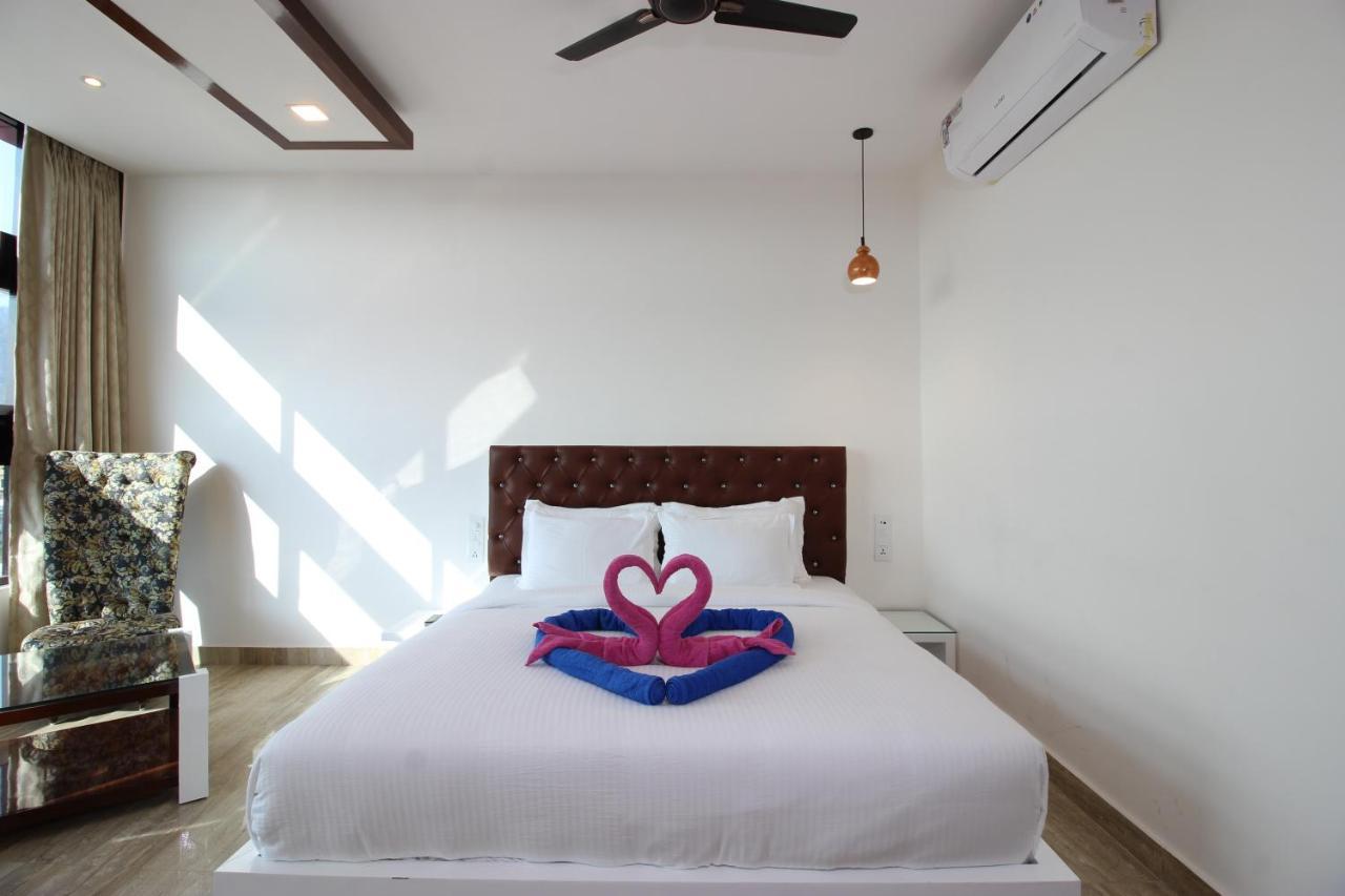 Hotel K11 Haldwāni Extérieur photo